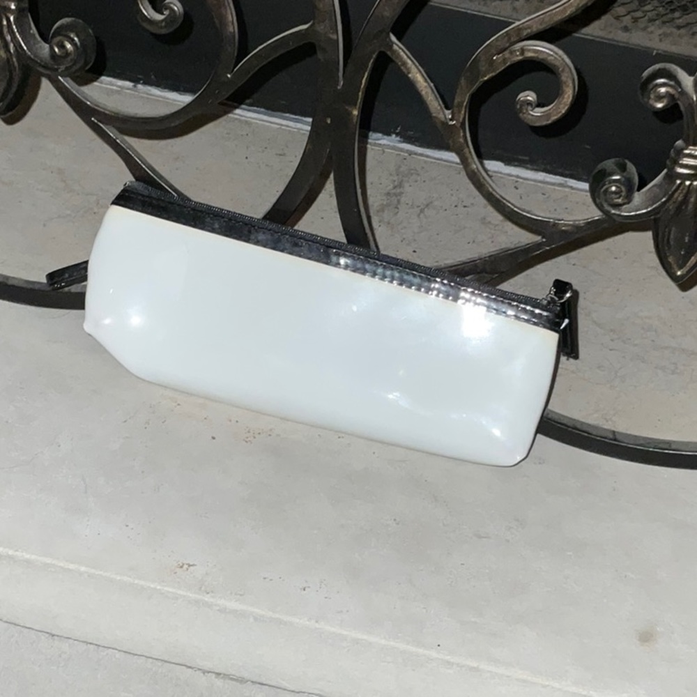 Saks Fifth Avenue Black White Logo Beauty cosmetic makeup bag NWT